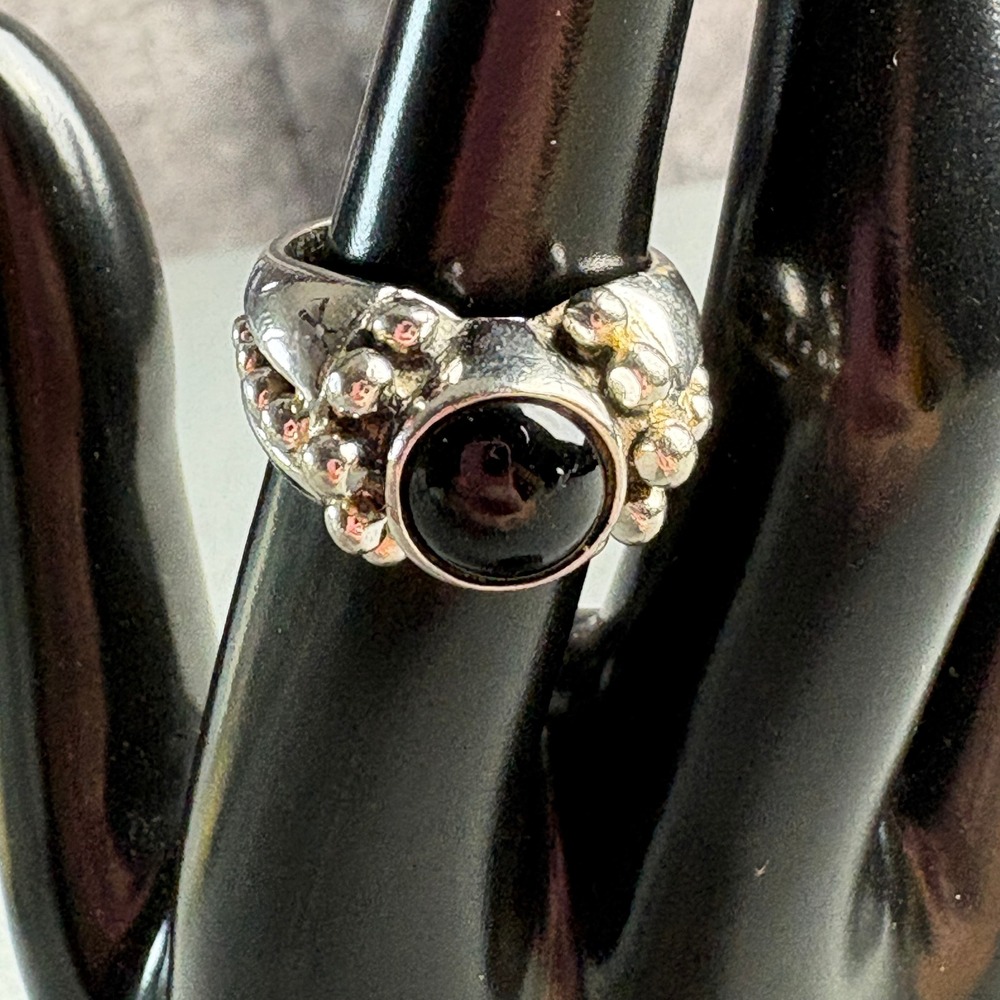 Vintage Chunky Silver Tone Black Cabochon Statement Ring Size 6 Bubble Design